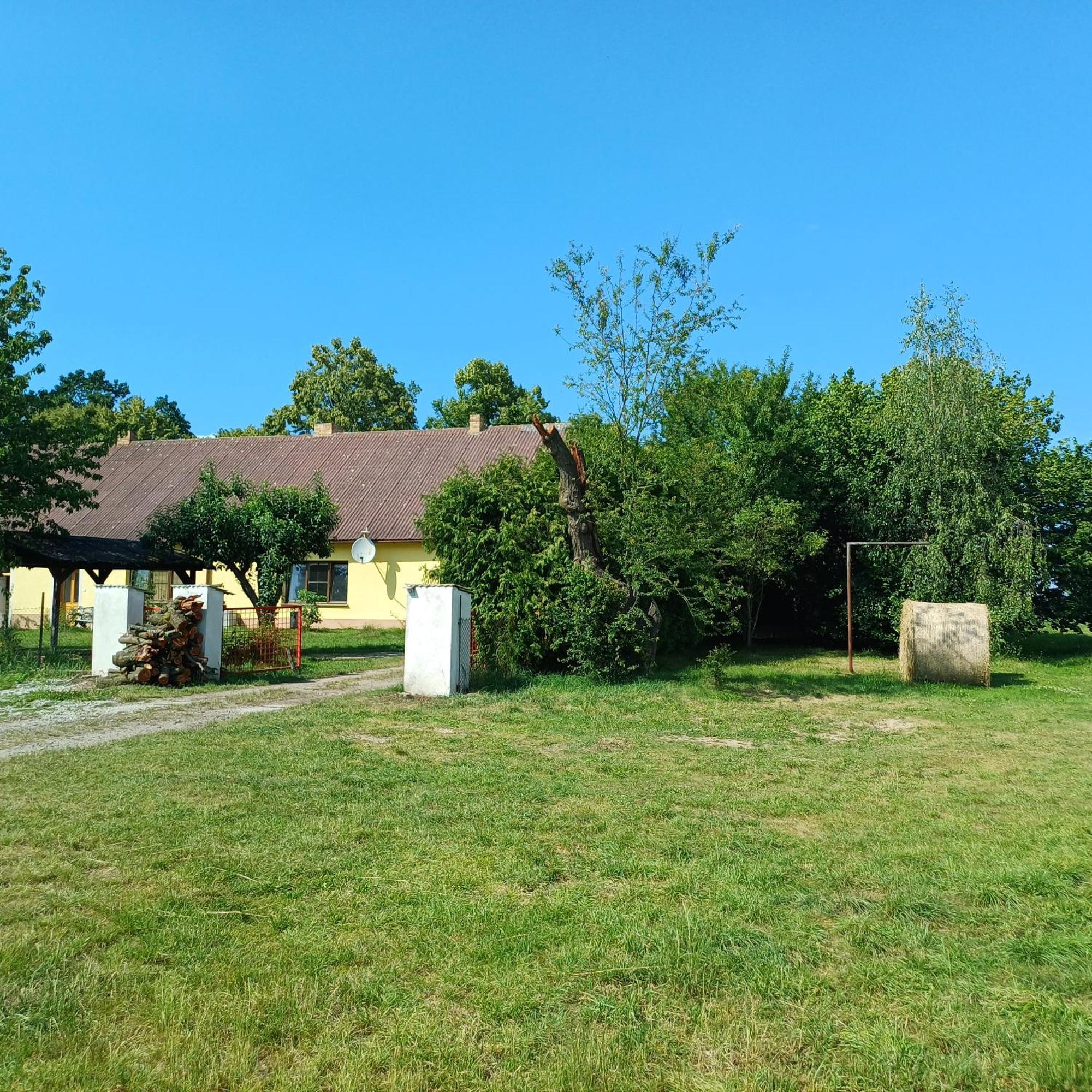 Statek U Spulaka Apartment Lomnice nad Luznici ภายนอก รูปภาพ